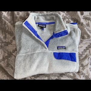 Grey women’s Patagonia pullover